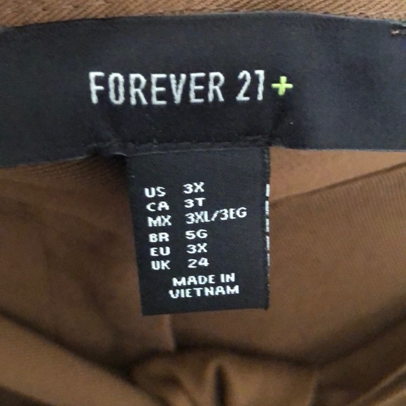 A41- NWOT Forever 21 pants - Picture 2 of 8
